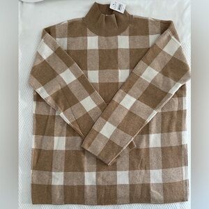 Ann Taylor top size medium